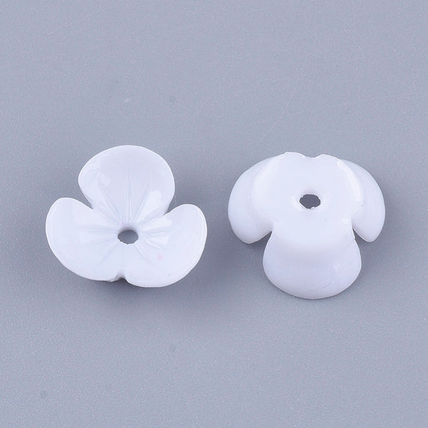 Resin flowers with 3 petals