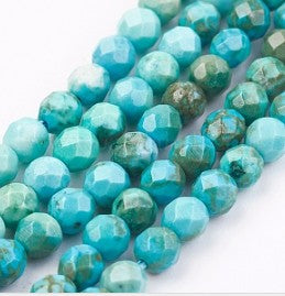 Natural magnesite strands, faceted round shape / Strand, 2 and 3 mm