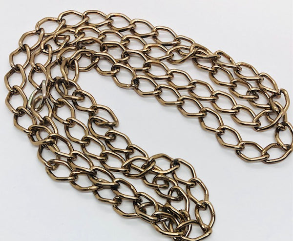 Bronze colored aluminum chain