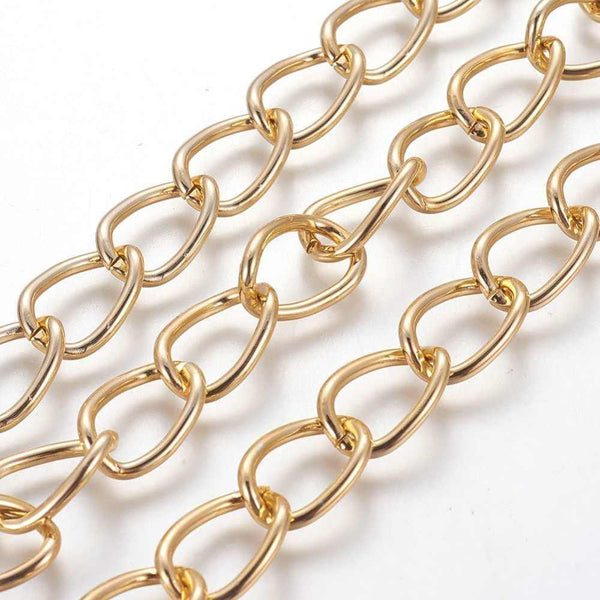 Chain  Aluminum Golden  15x10x2mm